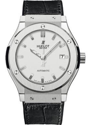 Hublot Classic Fusion 42 mm Titanium 542.NX.2610.LR
