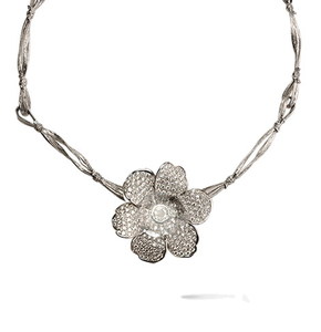 Колье Carrera y Carrera Gardenias Necklace DA11573 020101