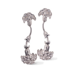 Серьги Carrera y Carrera Claveles Earrings DA11602 020101
