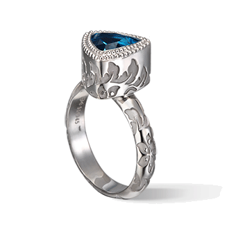 Кольцо Carrera y Carrera Velázquez Ring DA13070 020804