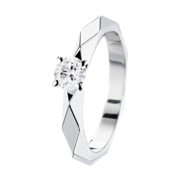 Boucheron Facette Platinum Solitaire