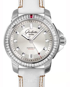 Glashutte Original Evolution M Ladies (SS / 59 Diamonds - 1 Ruby / Strap) 39-21-03-33-04