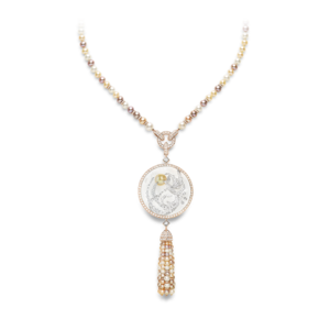 Boucheron Hera, the peacock medallion