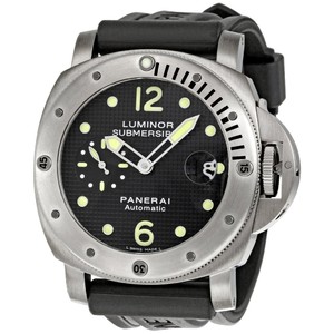 Officine Panerai Panerai Luminor Submersible 44mm PAM 00025