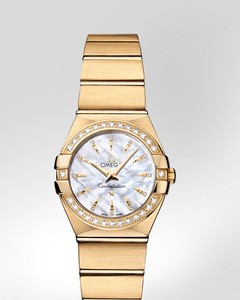 Omega Constellation Brushed Quartz with Diamonds (YG / White-Mother-of-Pearl / Bracelet) 123.55.24.60.55.004