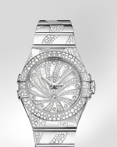 Omega Constellation Luxury Edition with Diamonds (WG / White-Mother-of-Pearl Diamonds / Bracelet) 123.55.31.20.55.009