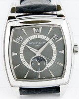 Patek Philippe Annual Calendar 5135G / WG