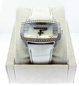 Patek Philippe Gondolo Ladies 4981G / WG