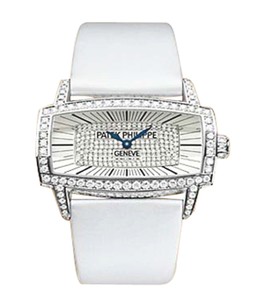 Patek Philippe Gondolo Ladies 4982G / WG