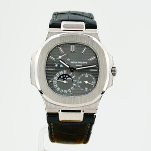 Patek Philippe Nautilus 5712G / WG