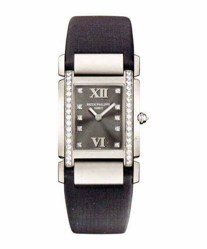 Patek Philippe Twenty-4 4920G / WG