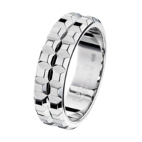Boucheron Pointe de Diamant Platinum Wedding Band Large