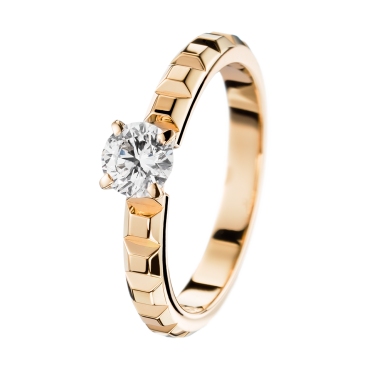 Boucheron Pointe de Diamant Yellow Gold Solitaire