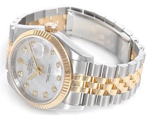 Rolex Datejust (SS-YG / MOP-Diamonds / SS-YG) 116233-1