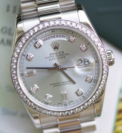 Rolex Day-Date (Platinum-Diamonds / Silver-diamonds / Platinum) 118346